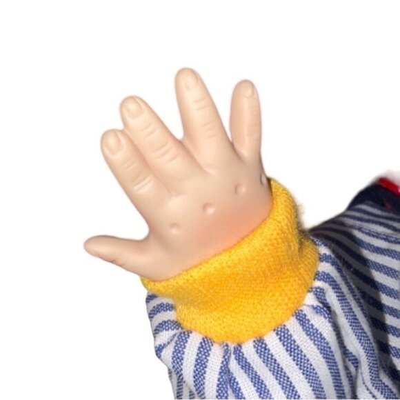 Yolanda Bello 1996 McDonalds Express Porcelain Boy Doll With COA - Picture 9 of 16